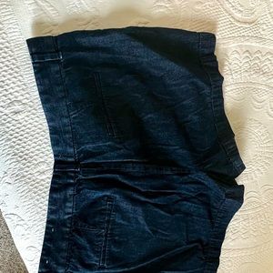 Loft 3 in inseam dark denim trouser short 31/12